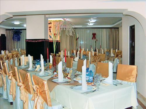 Hotel Floris Cheia  Restaurant foto
